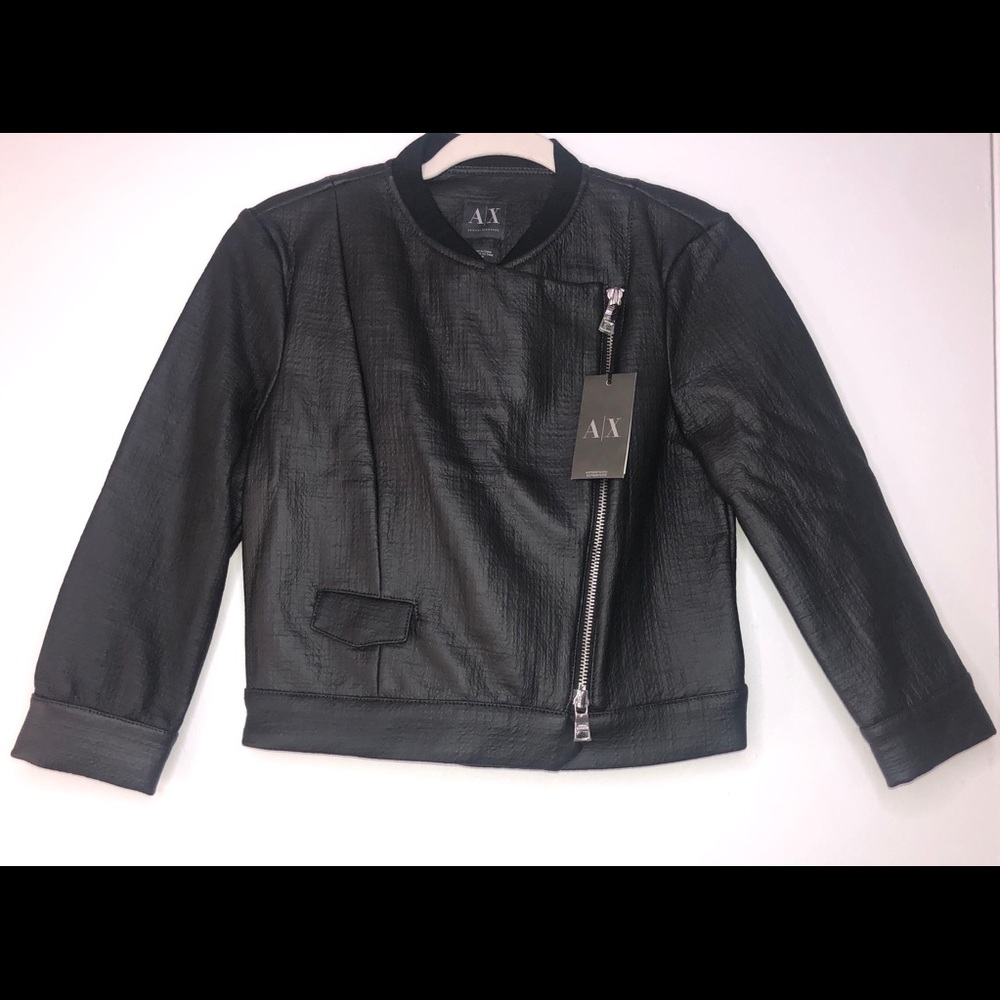 Textured Cropped Jacket